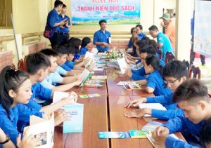 ​Sôi nổi các hoạt động kỷ niệm Ngày truyền thống Hội Liên hiệp thanh niên Việt Nam