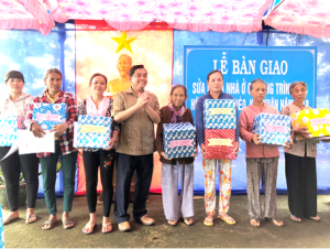 ​Tinh gọn bộ máy khối đoàn thể chính trị - xã hội