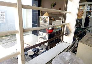 Cửa sắt, cửa khóa không ăn thua với trộm