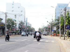 “Làm mới” nhiều tuyến đường nội ô Biên Hòa