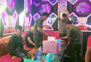 ​Liên tiếp phát hiện sử dụng ma túy trong quán karaoke