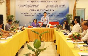 Chuyển dịch lao động trong ASEAN còn nhiều “rào cản”