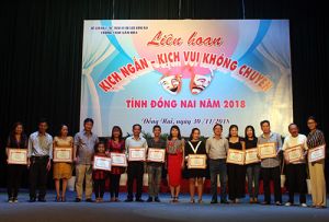 Tuyên truyền nhìn từ sân khấu nghệ thuật không chuyên