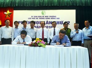 Cấp bách bảo vệ môi trường lưu vực sông Đồng Nai