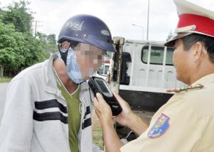 ​Tăng cường kiểm tra tài xế sử dụng chất kích thích