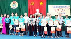 “Tết sum vầy” - ấm lòng người lao động xa quê