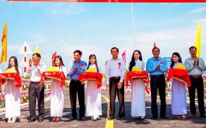 ​Thông xe cầu Tà Lài