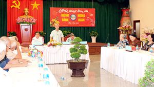 Gặp mặt các đồng chí nguyên lãnh đạo tỉnh qua các thời kỳ