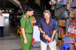 ​Phòng cháy, nổ ở chợ, trung tâm thương mại dịp tết