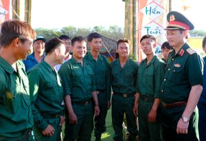 ​Hăng hái lên đường nhập ngũ