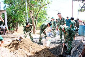 Giảm nghèo trong vùng đồng bào dân tộc thiểu số