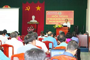 ​Hơn 200 cán bộ Công đoàn dự Hội nghị báo cáo viên