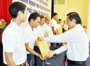 ​Nâng cao đạo đức người lái xe