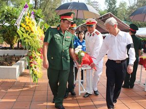 Tiếp tục tìm kiếm, quy tập hài cốt liệt sĩ