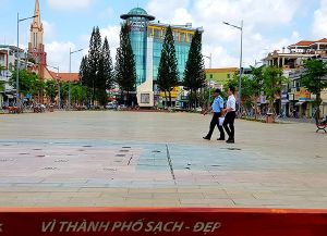 Chỉnh trang đô thị chờ ngày lên thành phố
