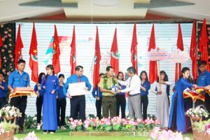 ​Nhớ Bác lòng ta trong sáng hơn