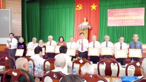 ​Trao huy hiệu Đảng cho 278 đảng viên