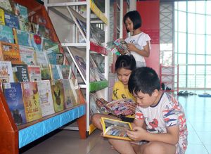 Hè vui cùng sách hay