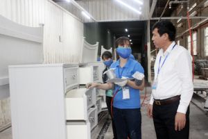 Tăng đối thoại tại các doanh nghiệp ngành gỗ