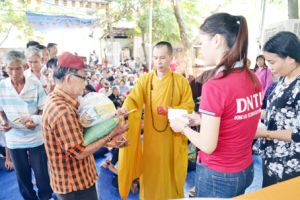 Hạnh phúc là được sẻ chia