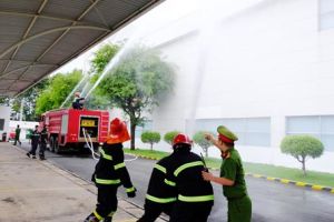 ​Tình hình cháy, nổ diễn biến phức tạp