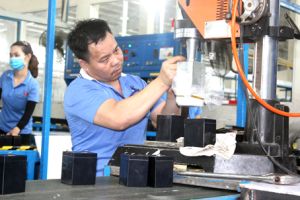 Ưu tiên vốn vay cho lĩnh vực xuất nhập khẩu