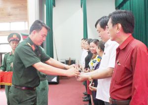 Hoàn thành bồi dưỡng kiến thức quốc phòng và an ninh cho đối tượng 3 giai đoạn 2015-2020