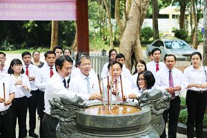 ​Đoàn cán bộ Ủy ban Kiểm tra Tỉnh ủy về nguồn tại di tích Ban Kiểm tra Trung ương Cục miền Nam