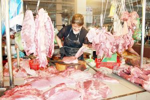 Đối diện nguy cơ “khủng hoảng thiếu” thịt heo?