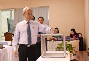 Kỳ họp thứ 13, HĐND tỉnh khóa IX: Nhiều vấn đề được xem xét để thông qua