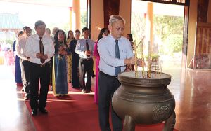 Trang trọng Lễ Tết thầy tại Văn miếu Trấn Biên