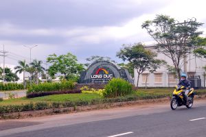 Phát triển kinh tế đi đôi với bảo vệ môi trường