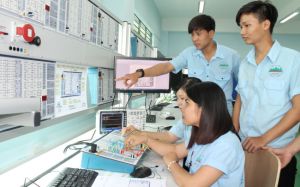 Trường nghề tăng tốc