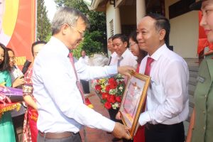 Kỷ niệm 130 năm Ngày sinh Chủ tịch Hồ Chí Minh (19-5-1890 – 19-5-2020): Quyết tâm cao, nỗ lực lớn, hành động quyết liệt hơn để xây dựng Đồng Nai giàu mạnh, văn minh