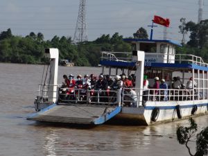 Biên Hòa với những bến đò ngang