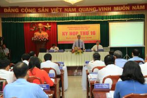 Khai mạc Kỳ họp thứ 16 HĐND khóa IX