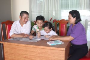 Đẩy mạnh giáo dục đạo đức, lối sống trong gia đình