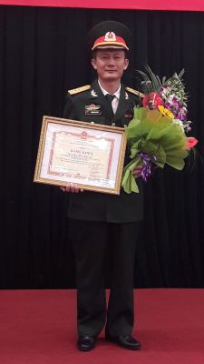 Đại tá, PGS, TS Đồng Ngọc Châu: Chiến sĩ thi đua tiêu biểu cấp toàn quân