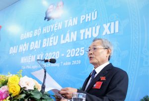 Đồng chí Nguyễn Trung Thành tái đắc cử chức Bí thư Huyện ủy Tân Phú