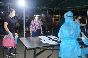 330 công dân về cách ly tại Trung đoàn Đồng Nai