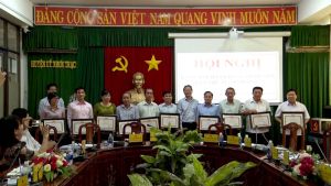 Phát huy vai trò, trách nhiệm của đảng viên