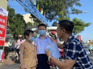 Học sinh Đồng Nai tựu trường chuẩn bị cho năm học mới