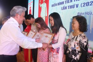 TP.Biên Hòa tuyên dương điển hình tiên tiến