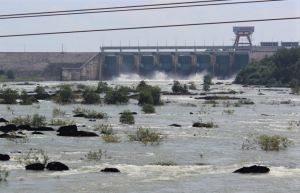 Phát triển mạnh dự án năng lượng