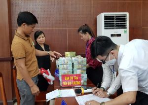 Huyện Long Thành chi trả tiền bồi thường dự án sân bay đợt 6.