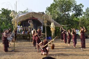Nâng cao đời sống đồng bào dân tộc thiểu số
