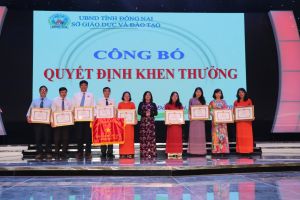 Chịu ảnh hưởng của dịch, ngành GD-ĐT vẫn hoàn thành xuất sắc nhiệm vụ năm học