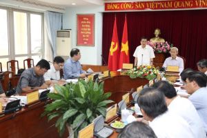 Tích cực thực hiện Nghị quyết Trung ương 4 khóa XII