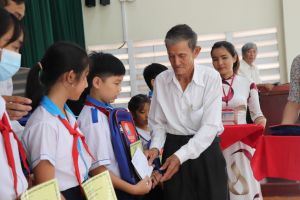 Những người tâm huyết với công tác khuyến học