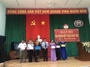 Tiếp tục đoàn kết xây dựng nông thôn mới nâng cao